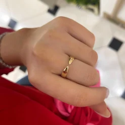Bennett 14k Gold Claw Stacking Band