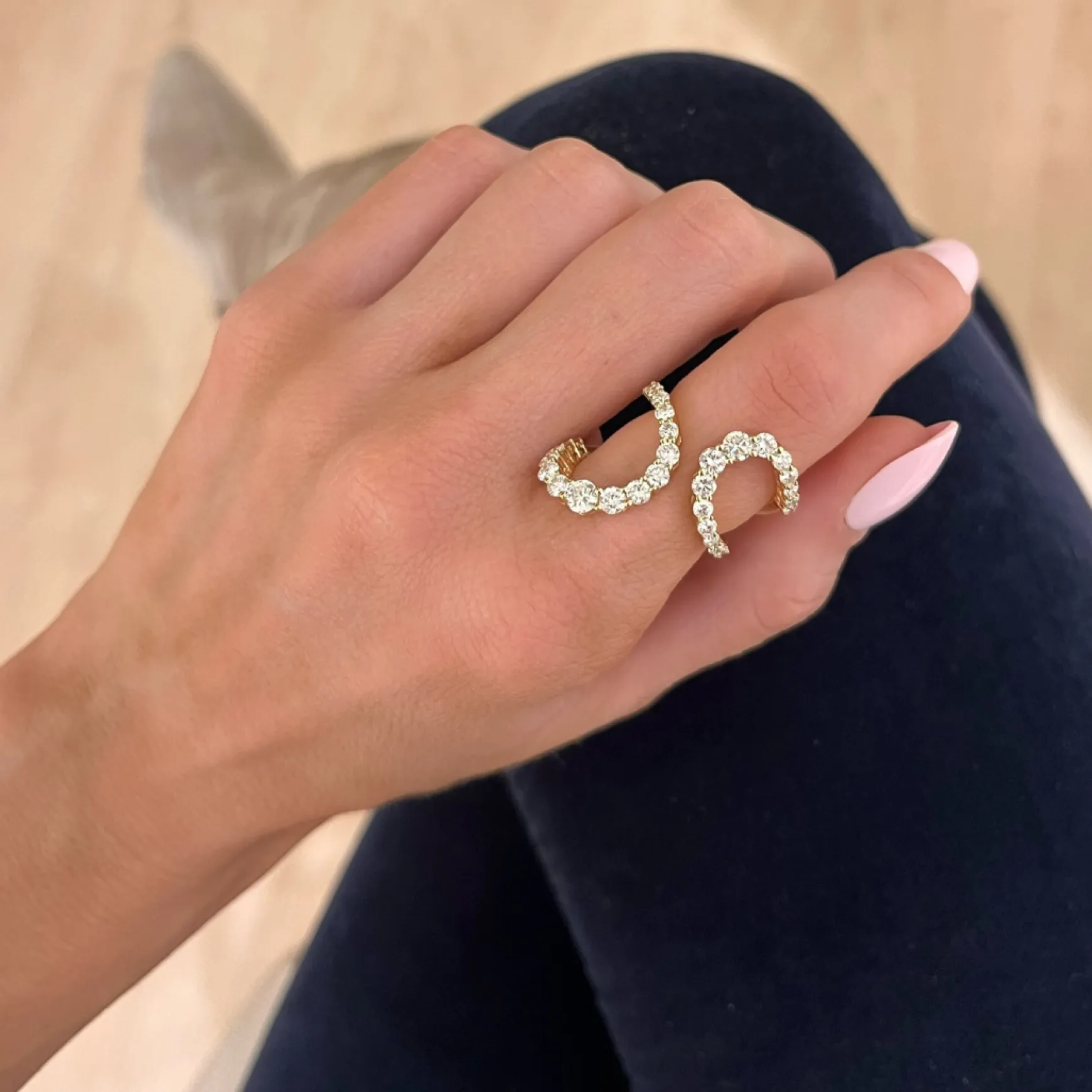 Double Swirl Crossover Diamond Ring 2.25 ctw