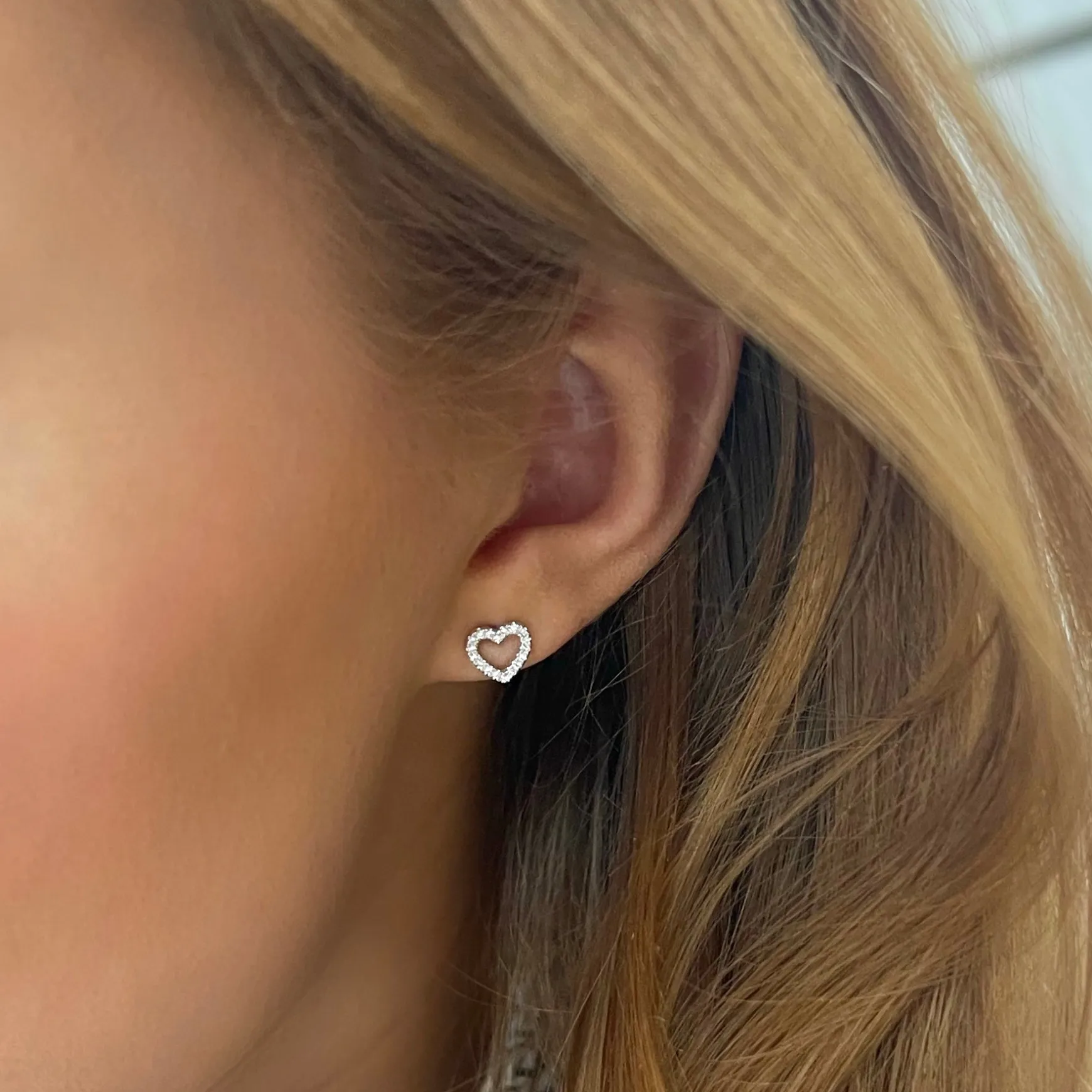 Love Struck Diamond Heart Stud Earrings