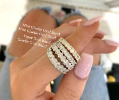 Mini Giselle Diamond Oval Band