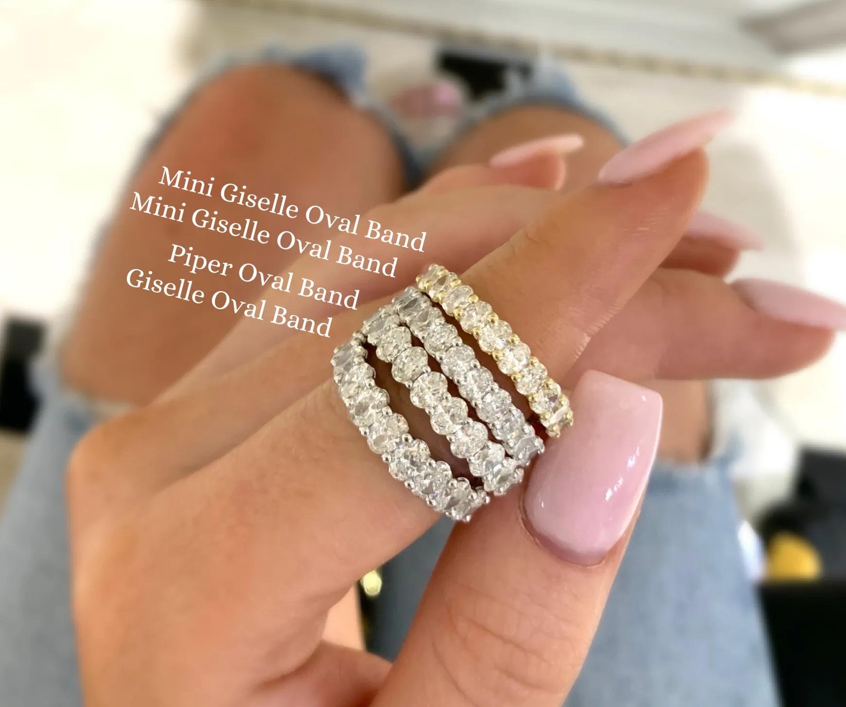 Mini Giselle Diamond Oval Band