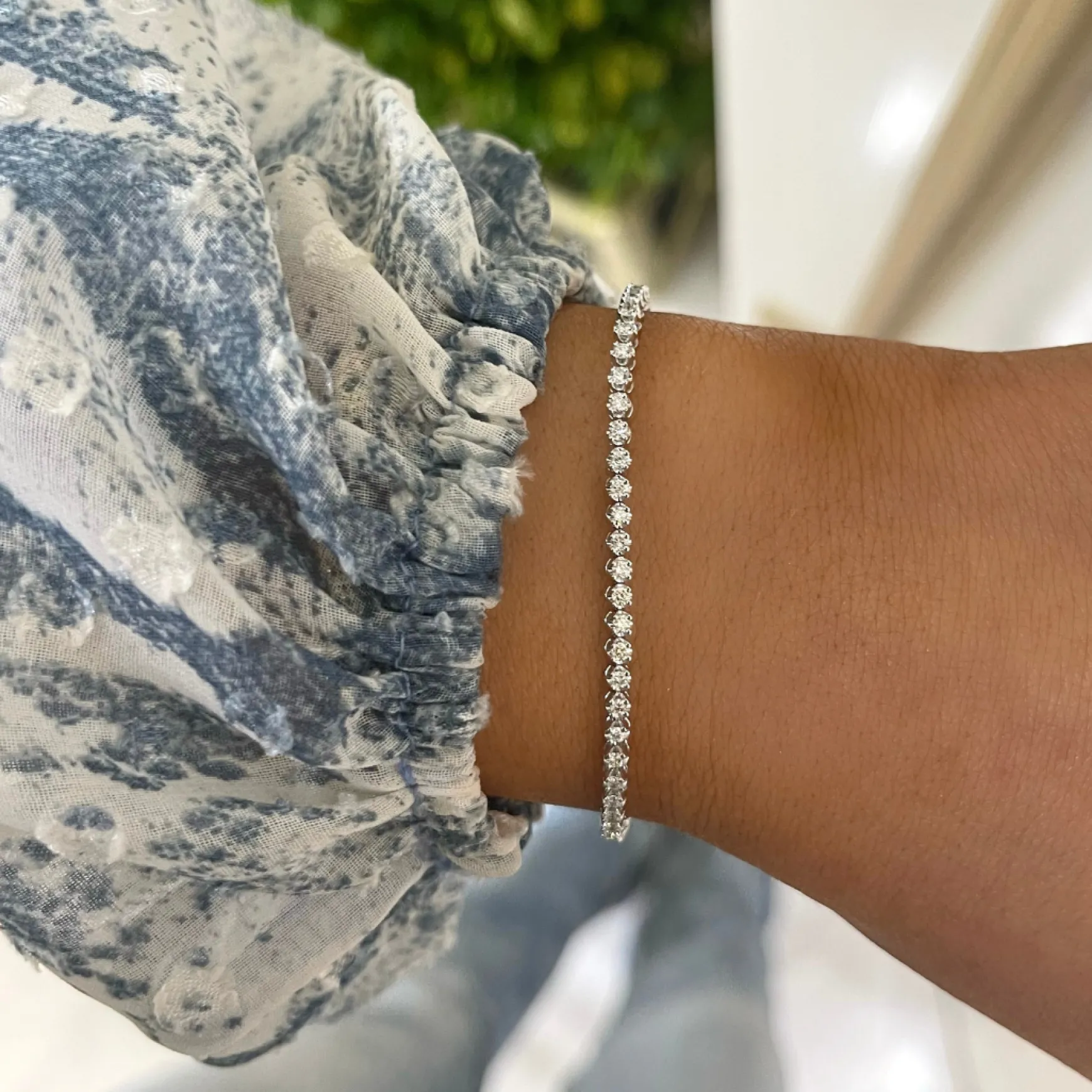 Reed Dainty Floating Halfway Diamond Chain Bracelet 0.54 ctw
